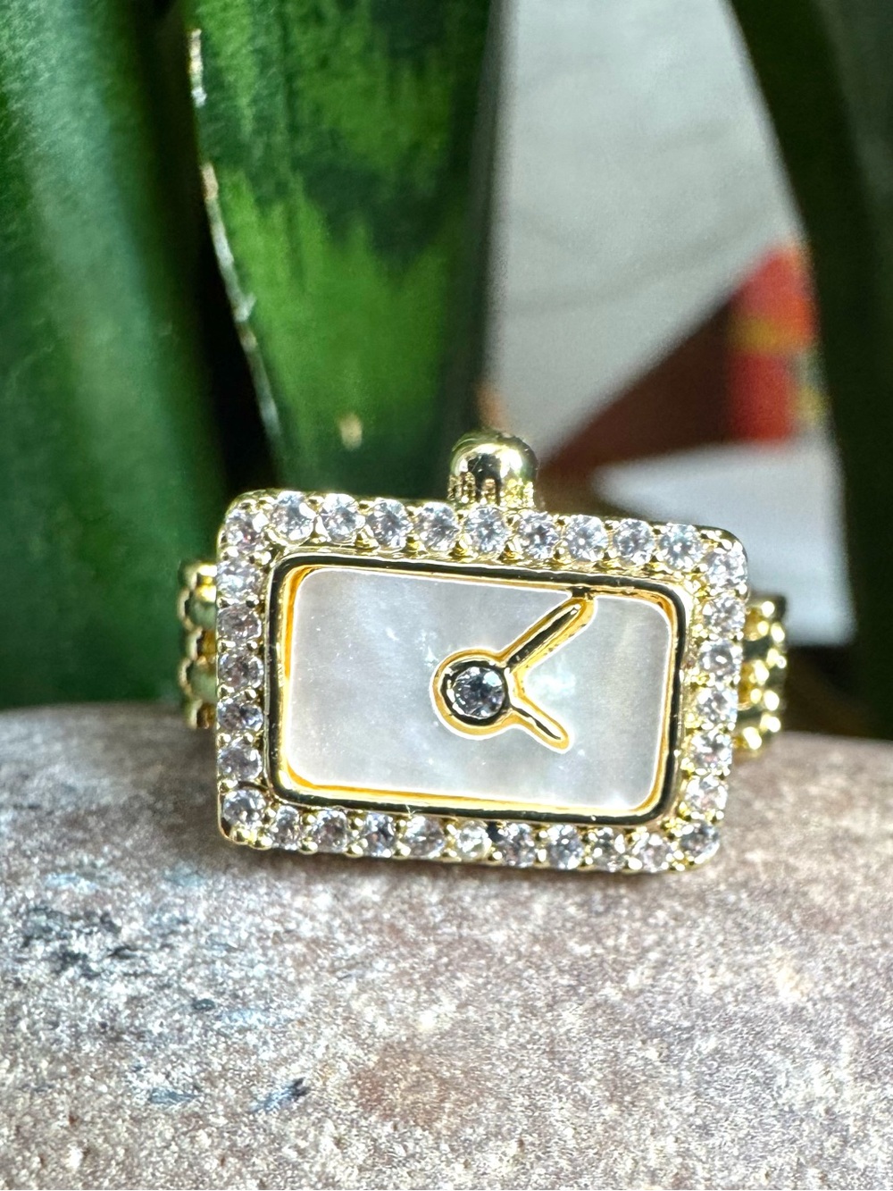 watch ring